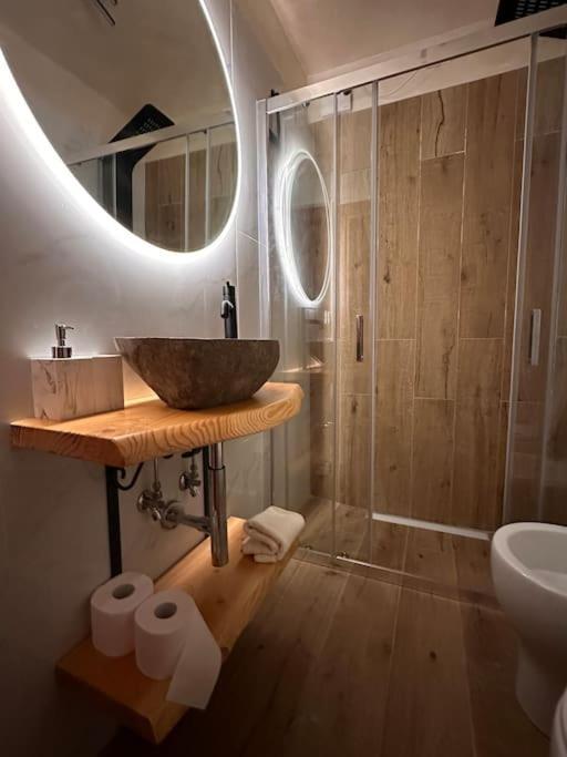 Relax Nella Jacuzzi In Toscana Колле-ди-Валь-д'Эльса Экстерьер фото